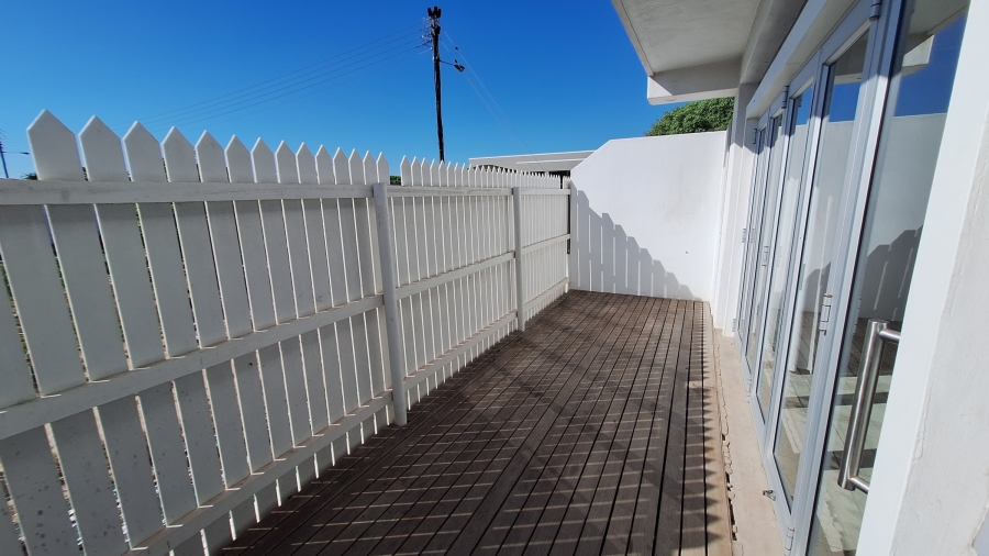 2 Bedroom Property for Sale in Elands Bay Western Cape